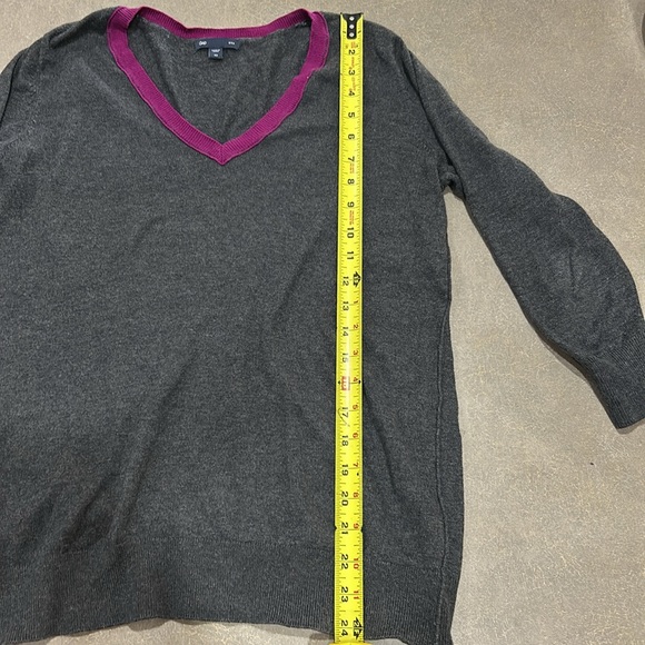 Gap Lightweight 3/4 Sleeve Sweater - Picture 6 of 6